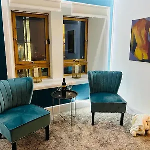 Flat Ideal For Work & Leisure Apartment