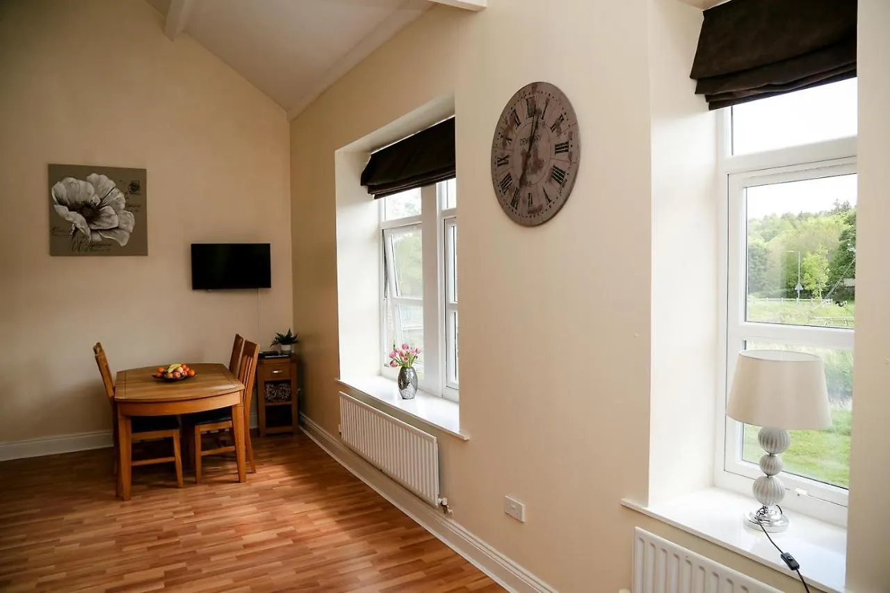 Beautiful Cozy 3 Bedroom 2 Bathroom Apartment Newcastle upon Tyne 0*,
