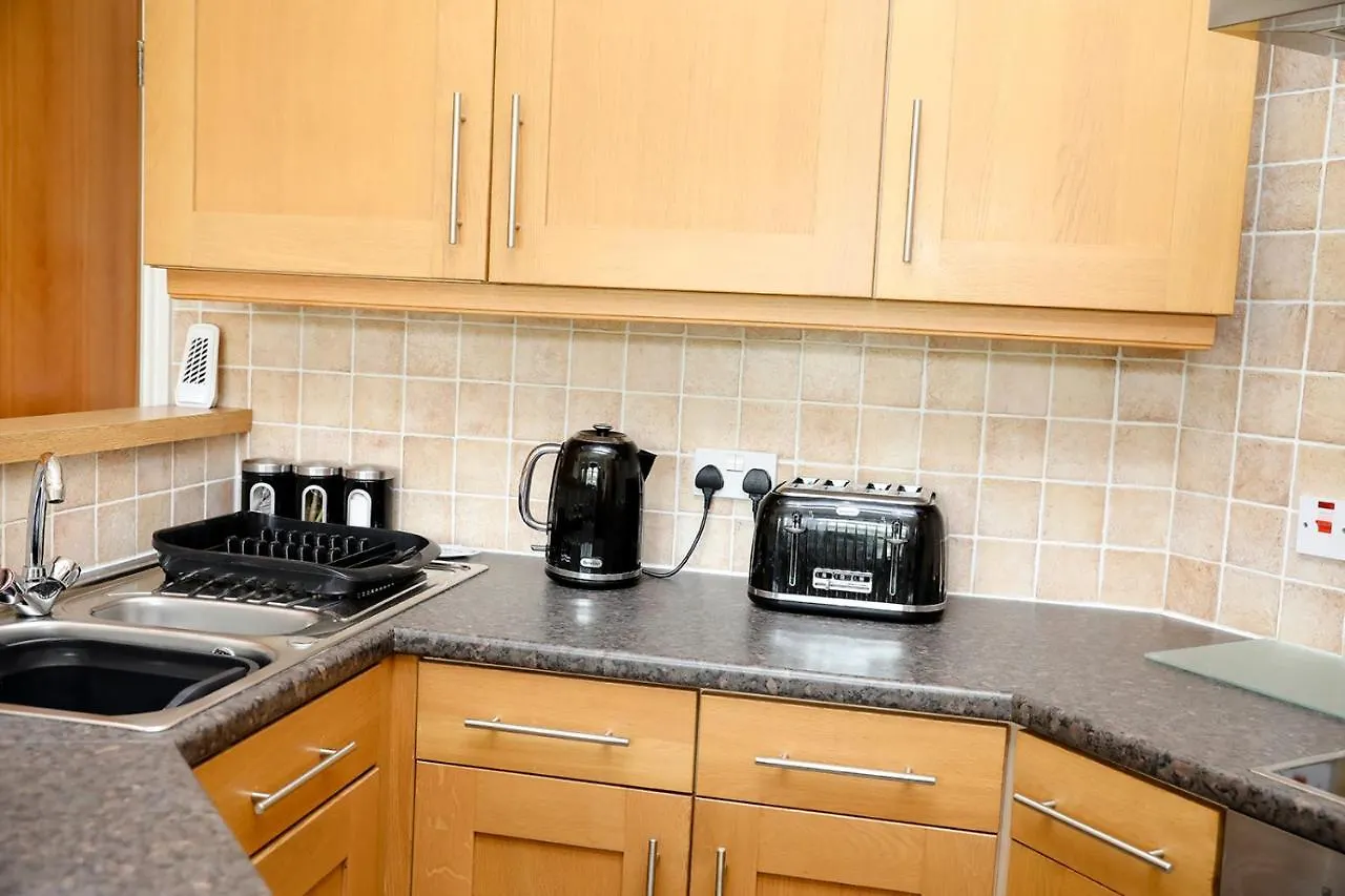 Beautiful Cozy 3 Bedroom 2 Bathroom Apartment Newcastle upon Tyne